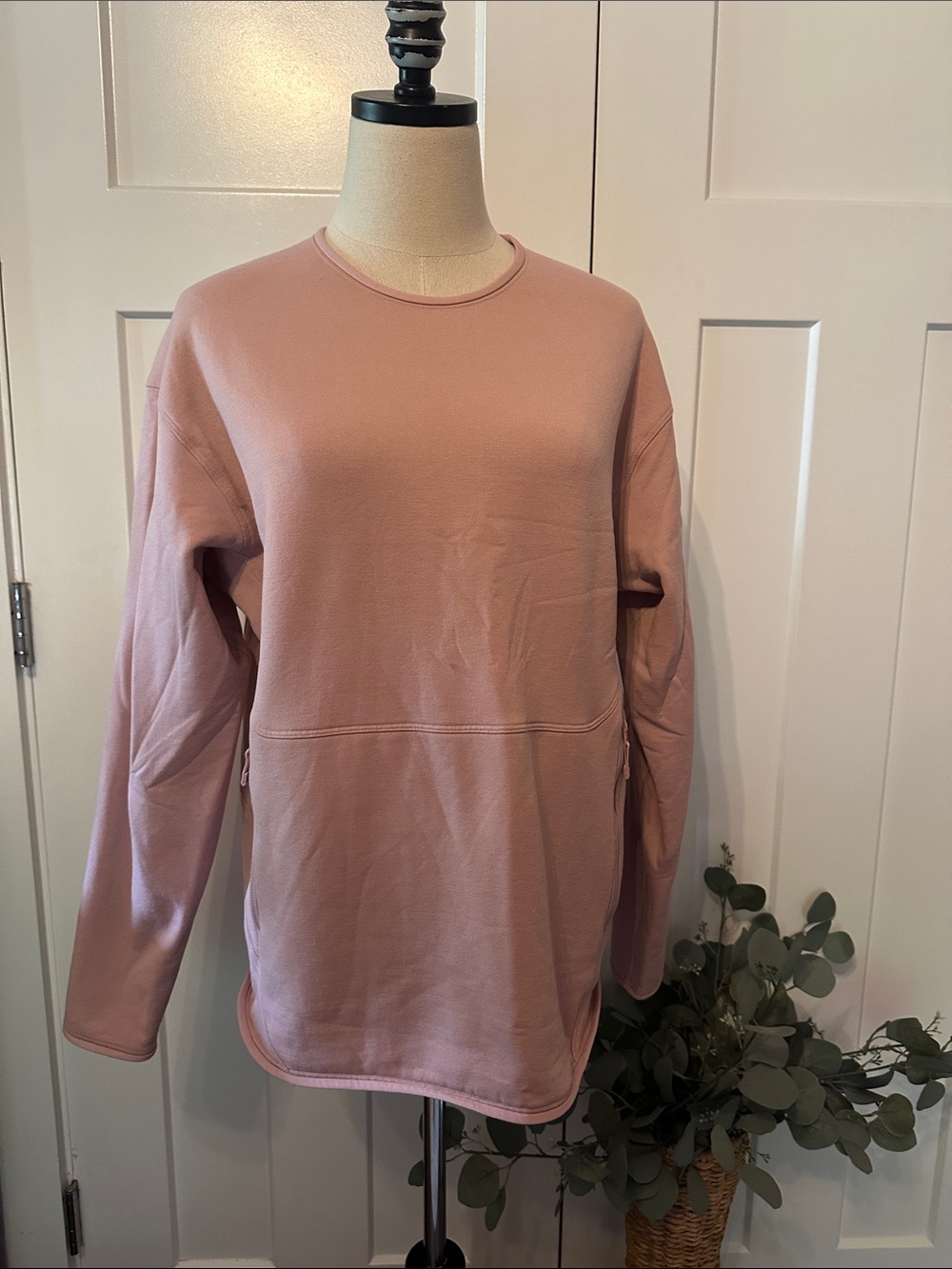 Arc'teryx Women's Kyanite Crewneck pullover L Dusty Pink sweatshirt